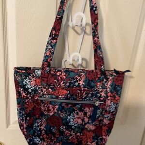 Vera Bradley nylon shoulder bag